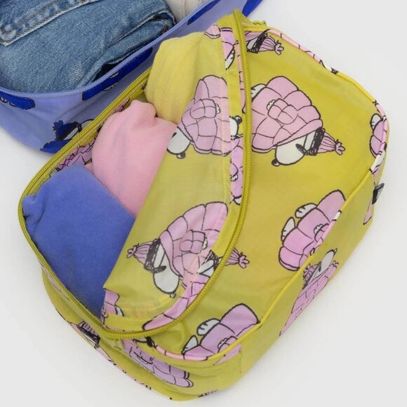 NWOT Baggu Packing Cube Small - Puffer Snoopy (Peanuts) - Picture 3 of 3